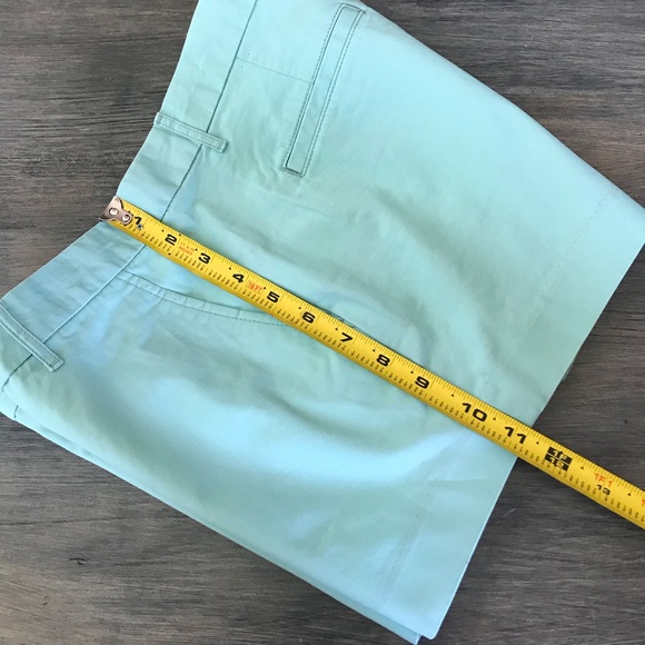 New Gap size 0 shorts - Picture 3 of 7